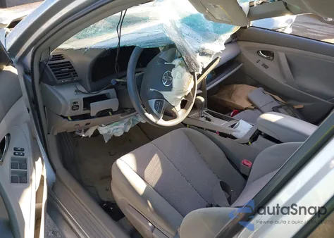 2010 Toyota Camry из США, поврежденный, VIN 4T1BF3EK0AU025019